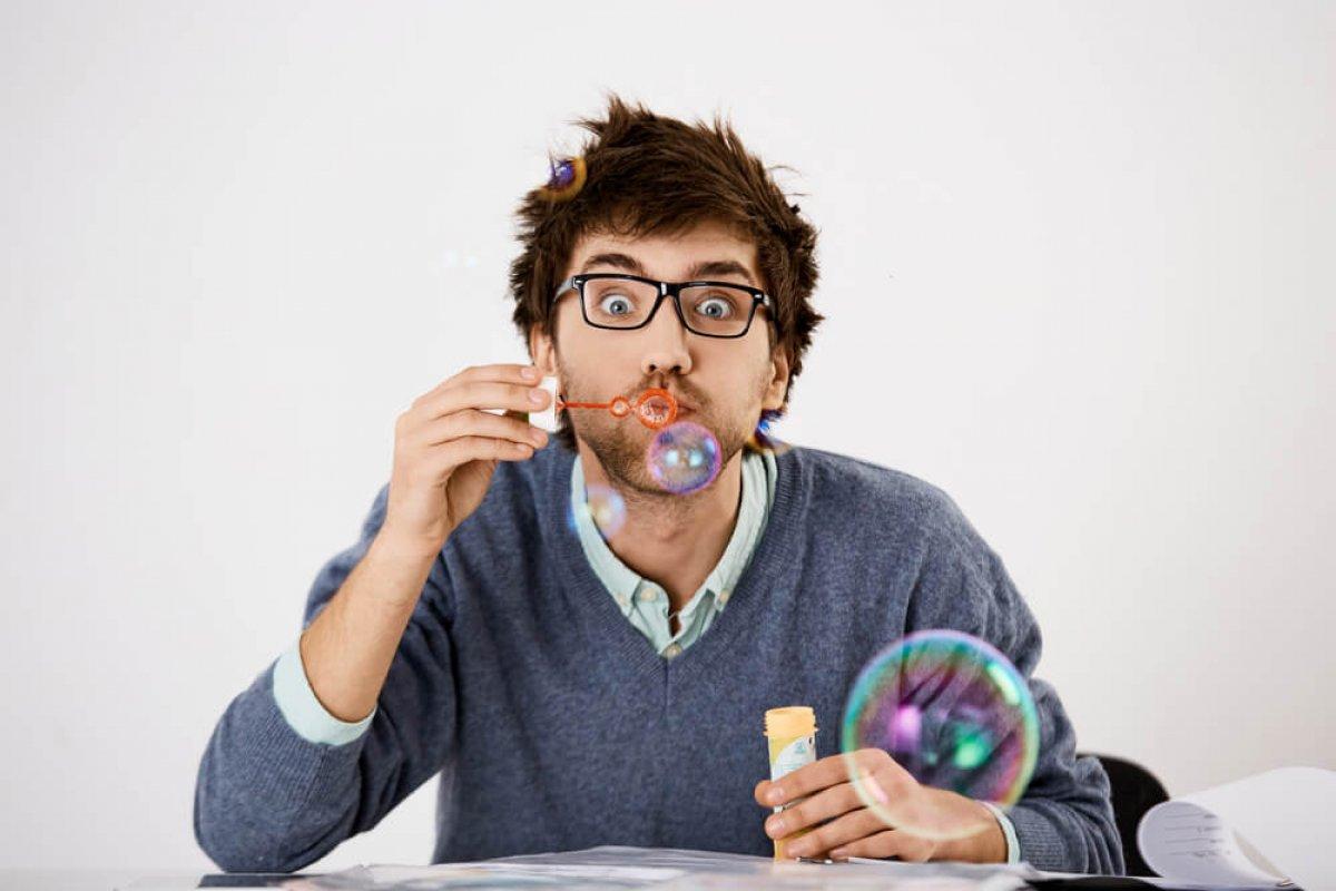 Asla büyümeme arzusu: Peter Pan sendromu nedir? Peter Pan kompleksinin belirtileri..