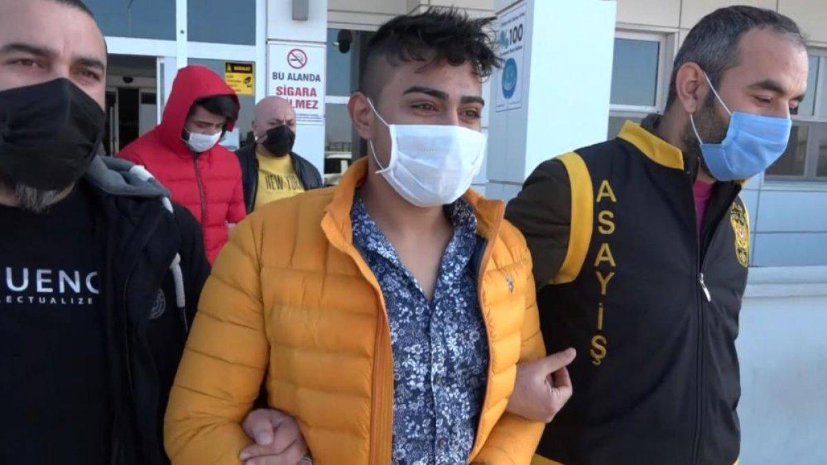 Aksaray'da aşırı hızdan kaza yapan sürücü, uyuşturucudan tutuklandı