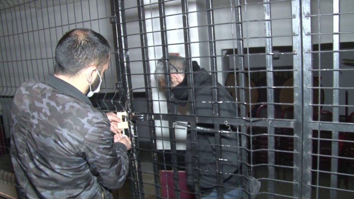 İstanbul'da kumar baskını: Canımız sıkkın, hastalığımı konuşuyorduk