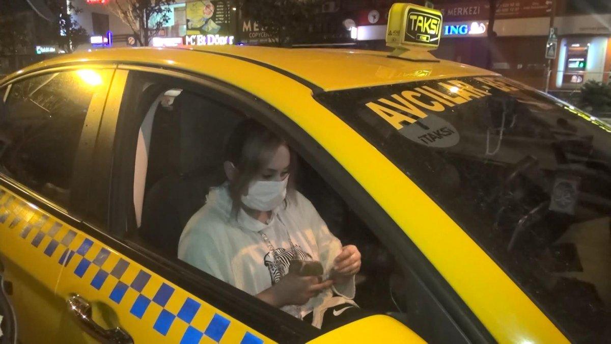 İstanbul'da 'turist' gibi gezen yabancı uyruklu kişilere ceza yağdı