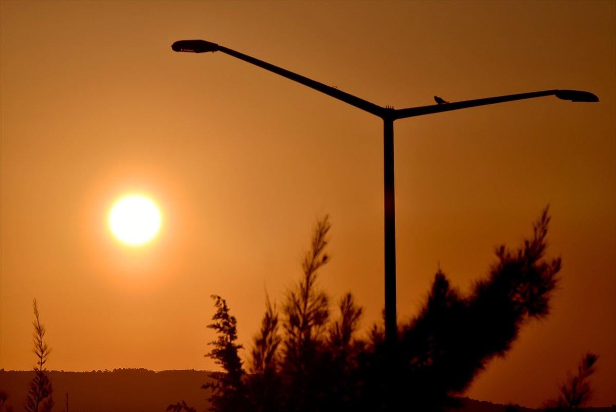 Mersin'den gün doğumu manzarası