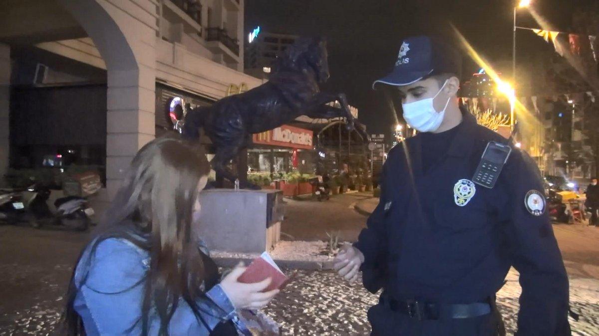 İstanbul'da 'turist' gibi gezen yabancı uyruklu kişilere ceza yağdı