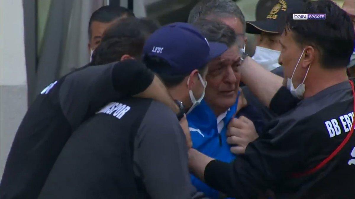 Yılmaz Vural maç sonu ağladı