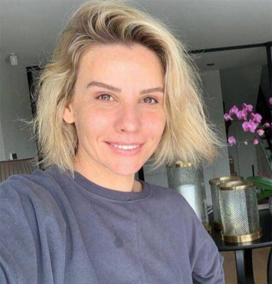 Esra Erol'dan sıfır makyaj pozu