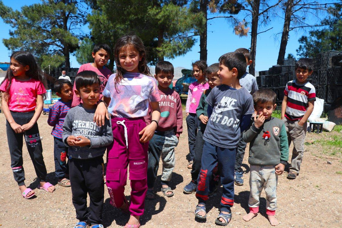Mevsimlik işçilerin gurbet mesaisi başladı