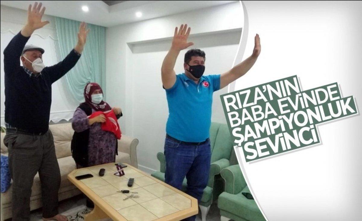 Rıza Kayaalp yurda döndü