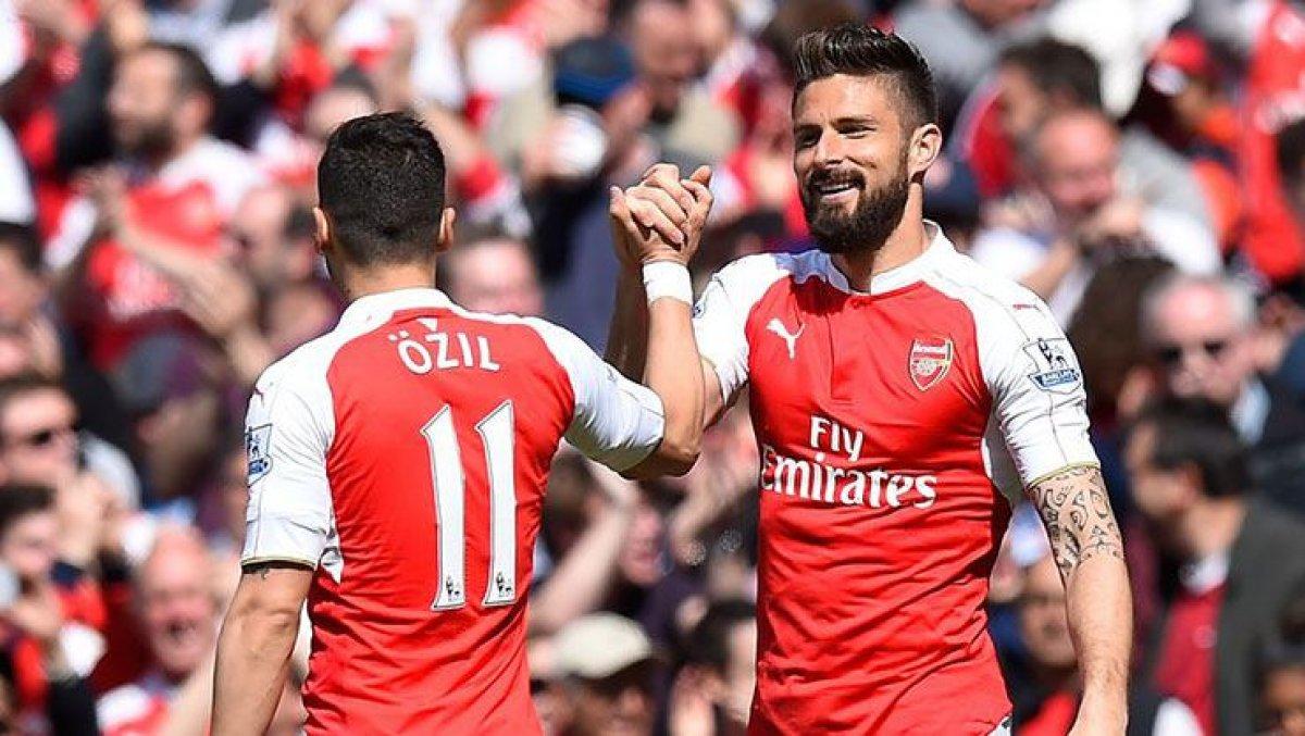 Giroud, Chelsea'den ayrılıyor