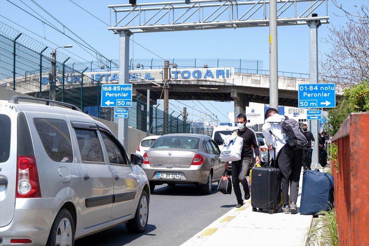 İstanbul'da otogarlarda 'tam kapanma' yoğunluğu