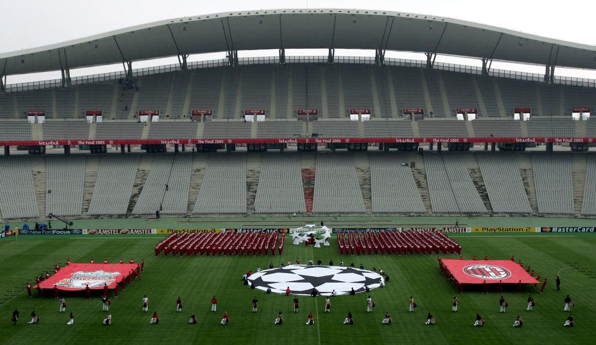 UEFA: İstanbul'daki finalde sınırlı sayıda seyirci olacak
