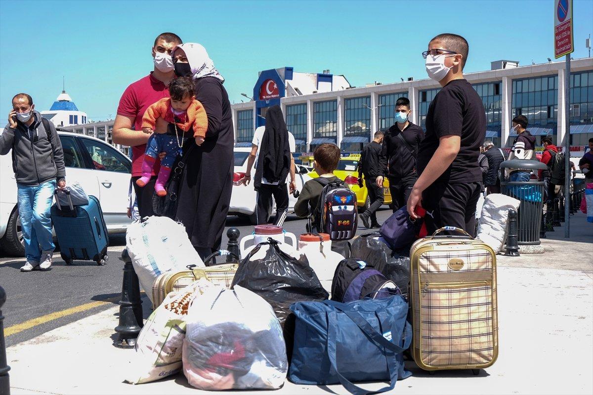 İstanbul'da otogarlarda 'tam kapanma' yoğunluğu