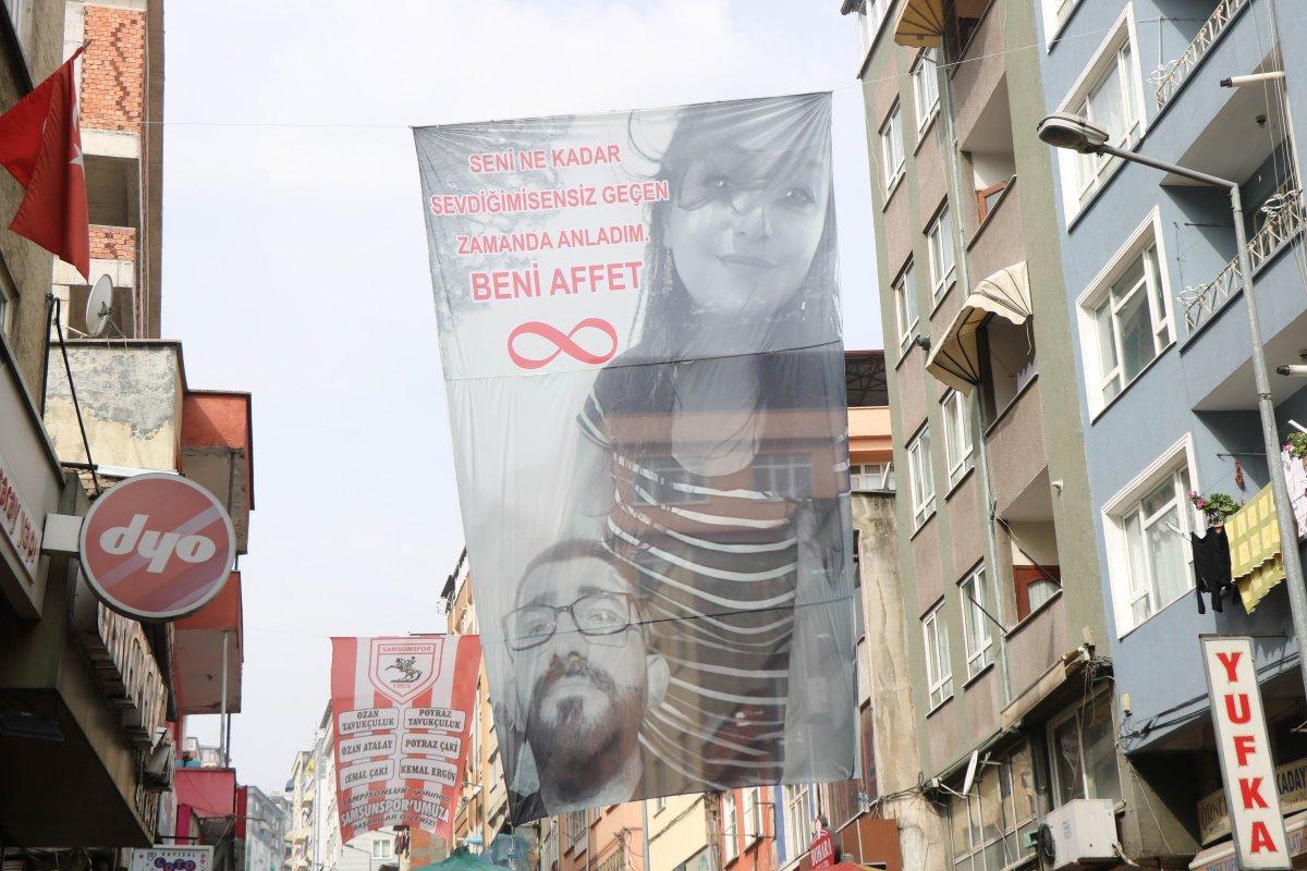 Samsun'da eşiyle tartışan esnaftan 'pankartlı' özür