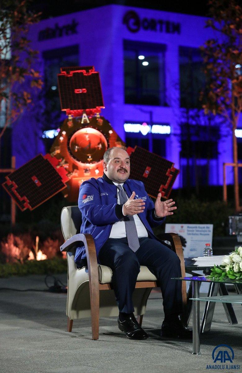 Mustafa Varank: Dünya, Türkiye'nin İHA'larını konuşuyor