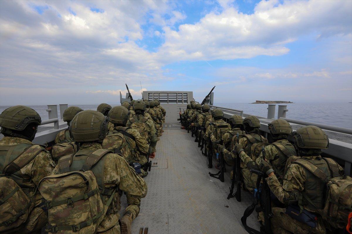 'Timsahlar' Mavi Vatan'daki zorlu görevlere böyle hazırlanıyor