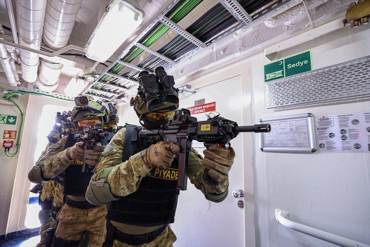 'Timsahlar' Mavi Vatan'daki zorlu görevlere böyle hazırlanıyor