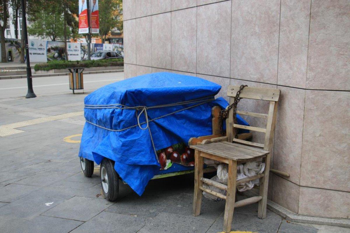 Elazığ'da sokaklar boş kaldı