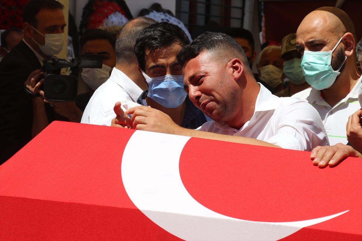 Adanalı şehide veda