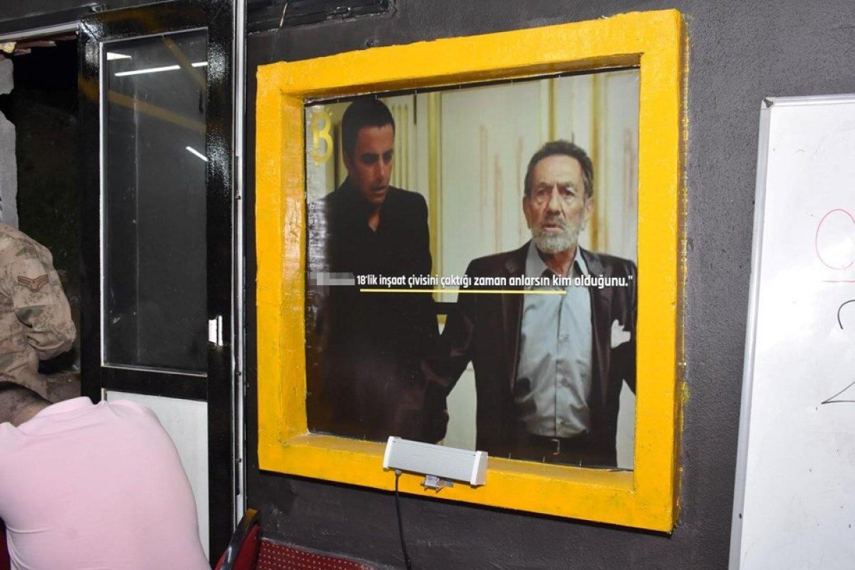 İzmir'de 'Sabri Abi' isimli baskında kumar oynayan 60 kişi yakalandı