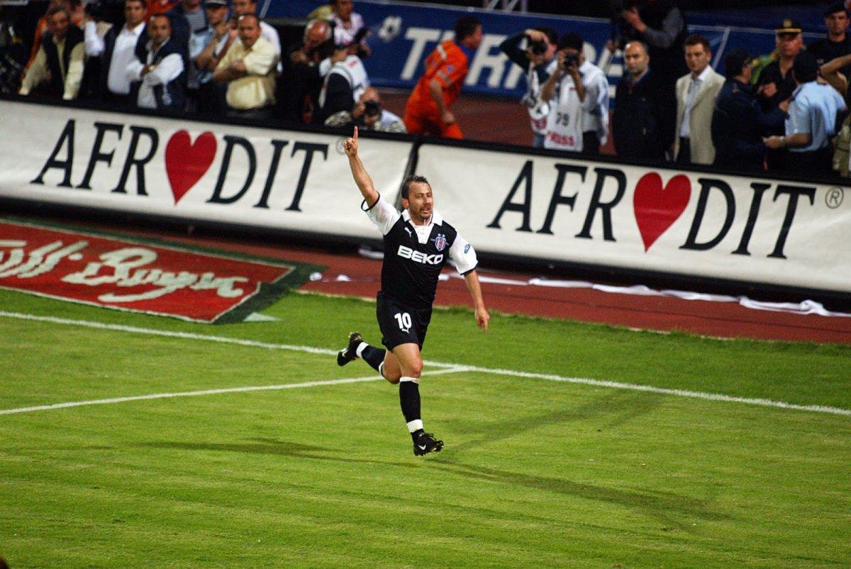 Beşiktaş, şampiyonluğa yürüyor