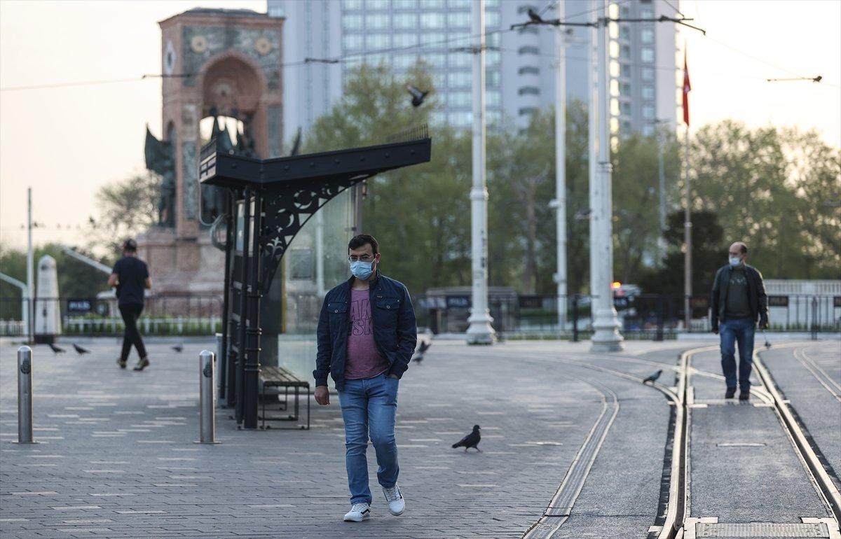 İstanbul'da haftanın ilk gününde yollar boş kaldı