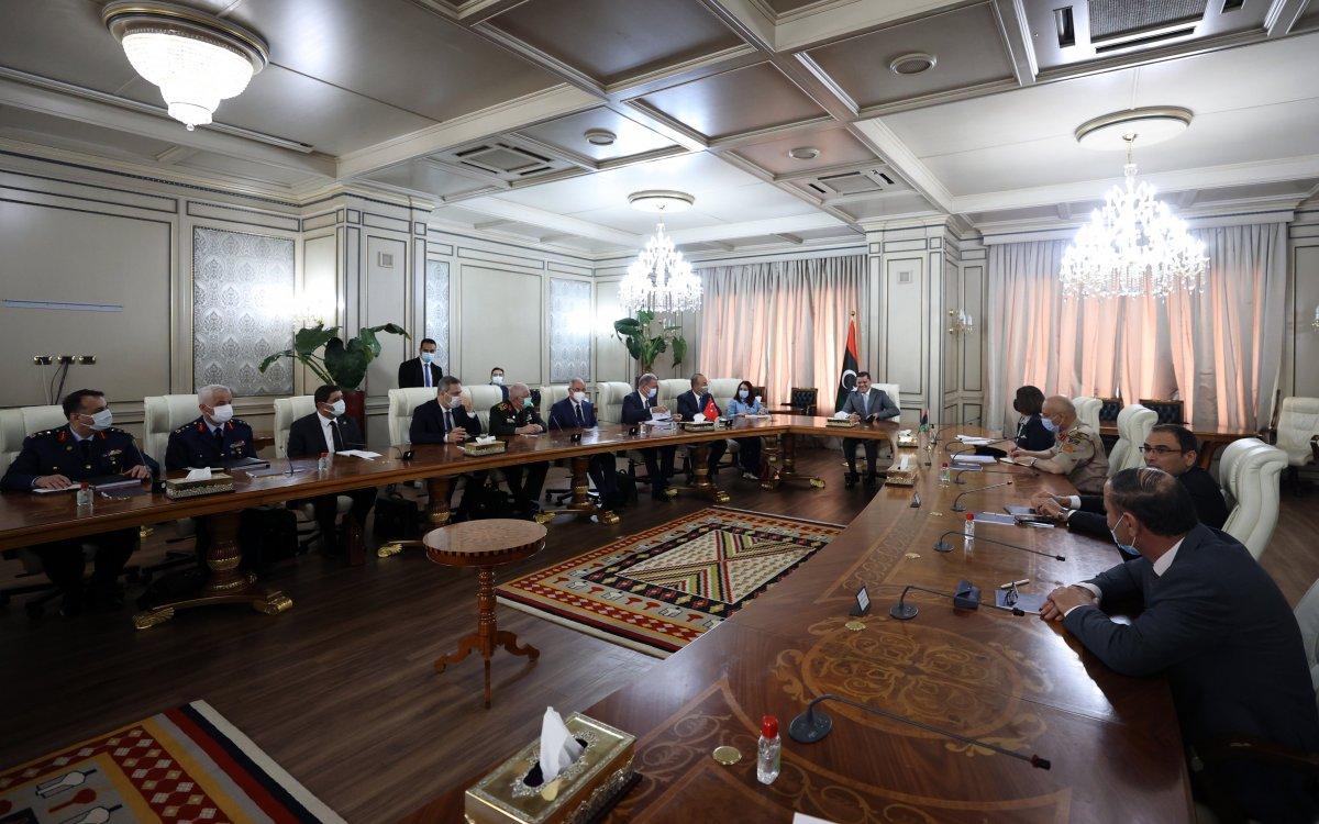 Bakan Akar, Çavuşoğlu ve Fidan, Libya Başbakanı Dibeybe ile görüştü