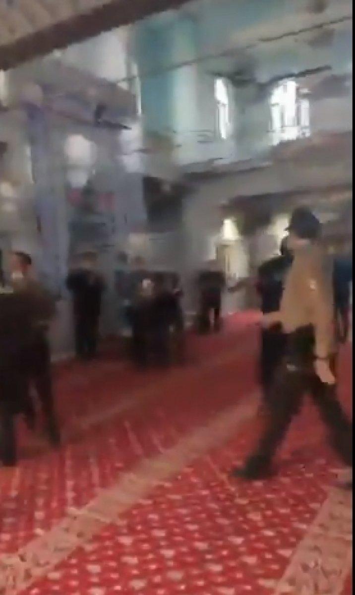 Gaziantep'te camide itikaf yapmak isteyenlere polis müdahalesi