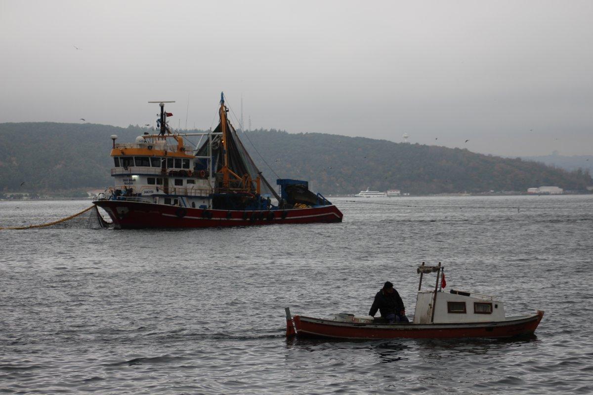 Sarıyer'de av zamanı balıkçılar