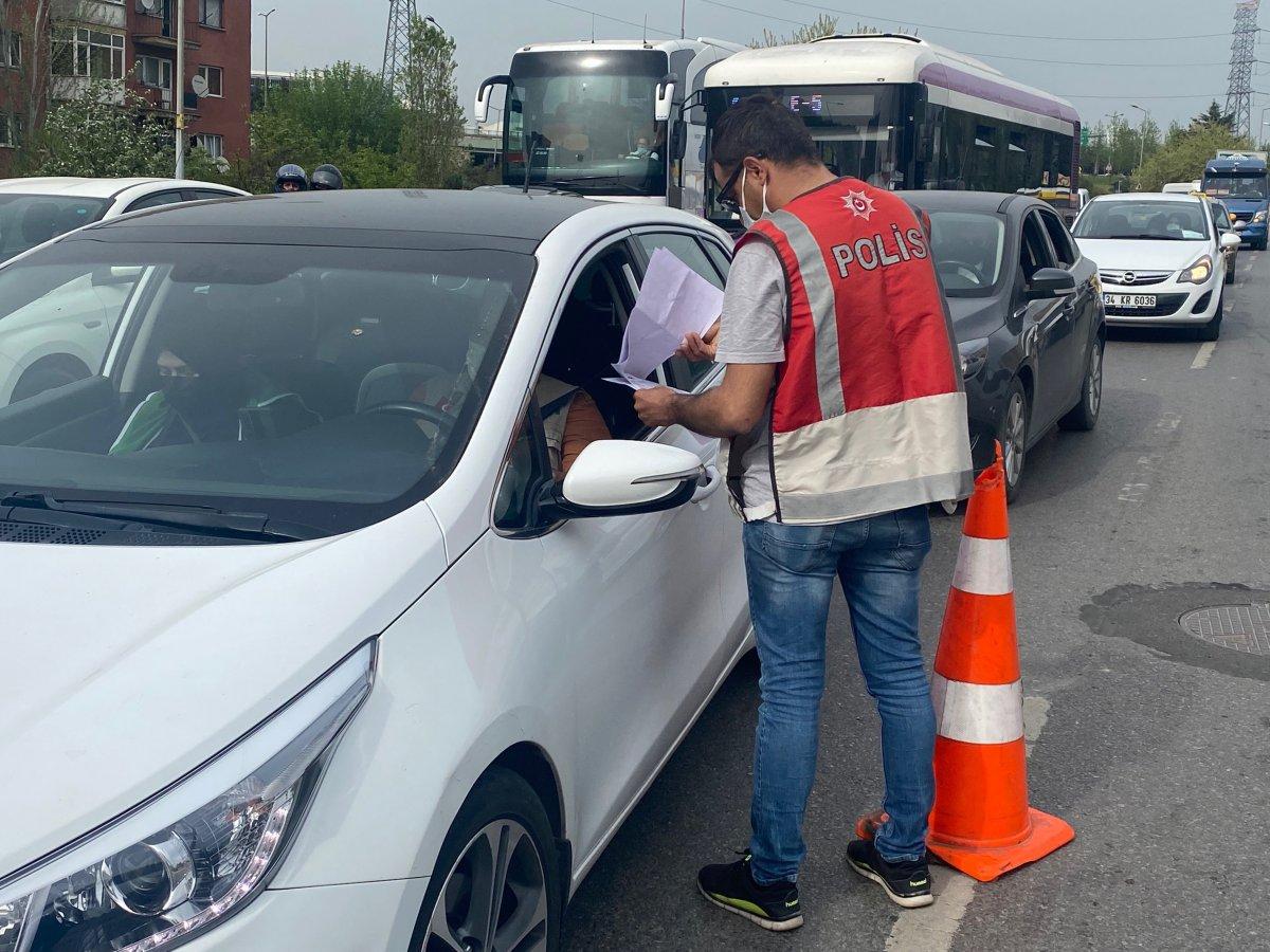 Ataşehir’de sahte basın kartıyla geçmek istedi, yakalandı