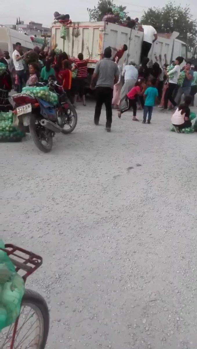 CHP'li Tarsus Belediyesi'nin patates-soğan dağıtımındaki rezaleti