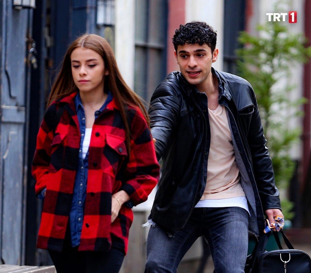 İlayda Alişan ile Halit Özgür Sarı aşk yaşıyor