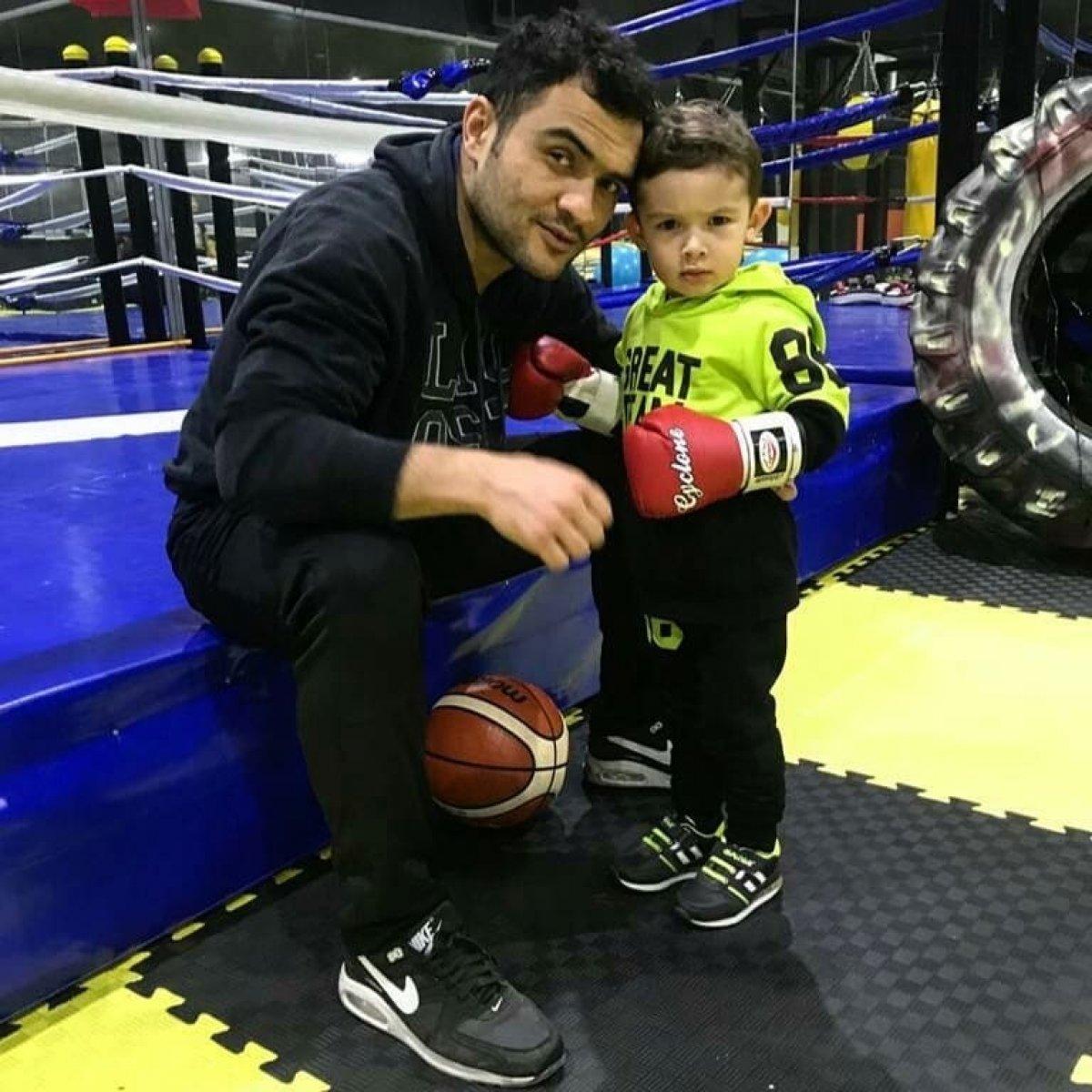 Kayseri'de pencereden düşen minik Eymen toprağa verildi