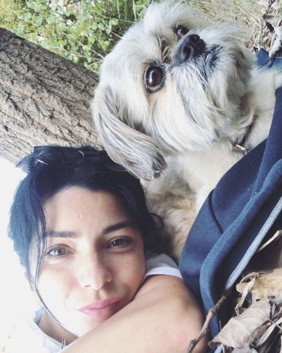 Merve Boluğur ölmüş köpeğine seslendi