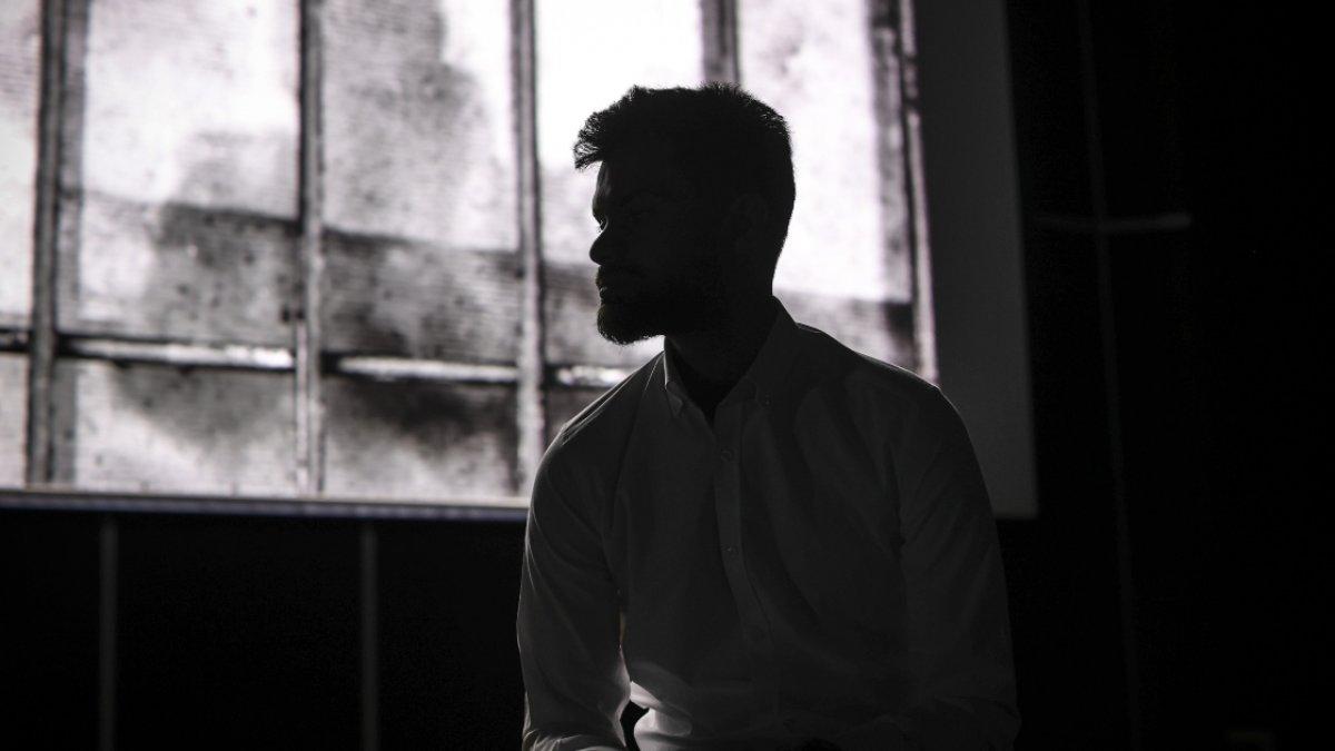 Esad rejiminin zindanlarında ağır işkenceler gören genç, Türkiye'de yardım gönüllüsü oldu