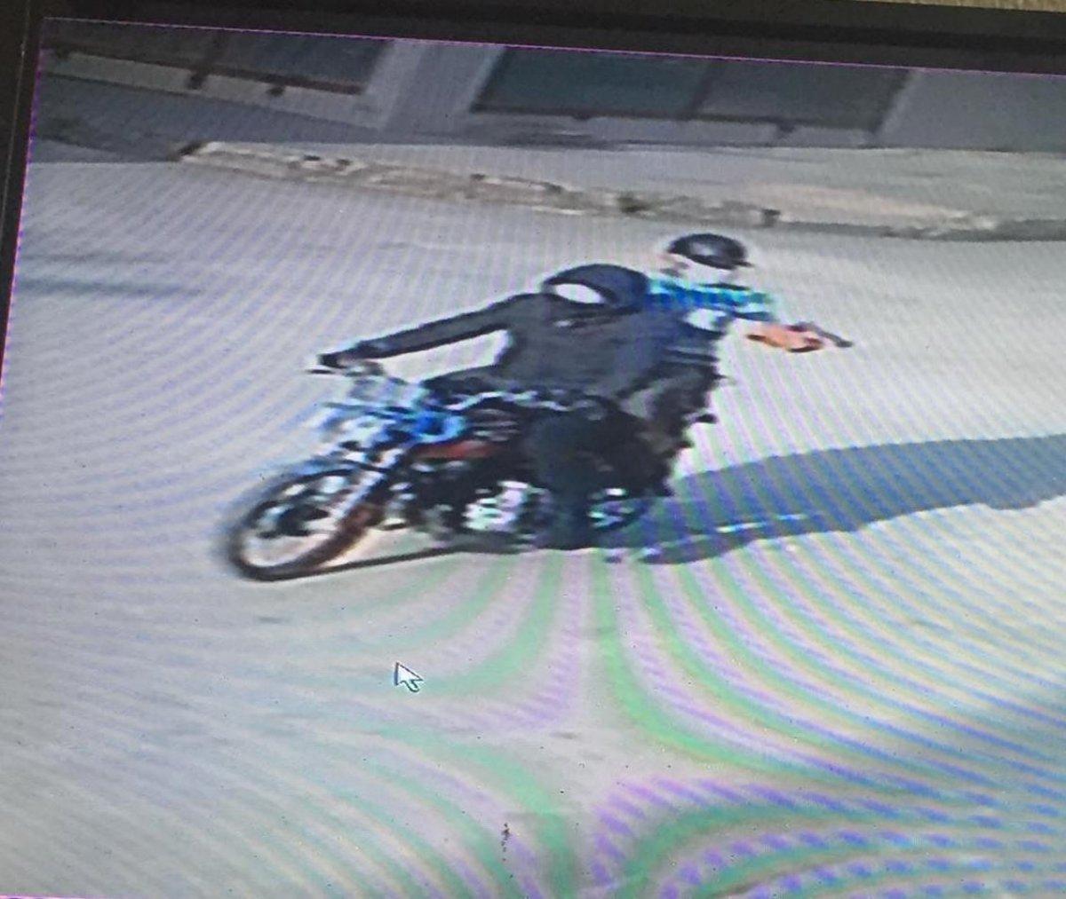 Mersin'de silahlı saldırı kameraya yansıdı