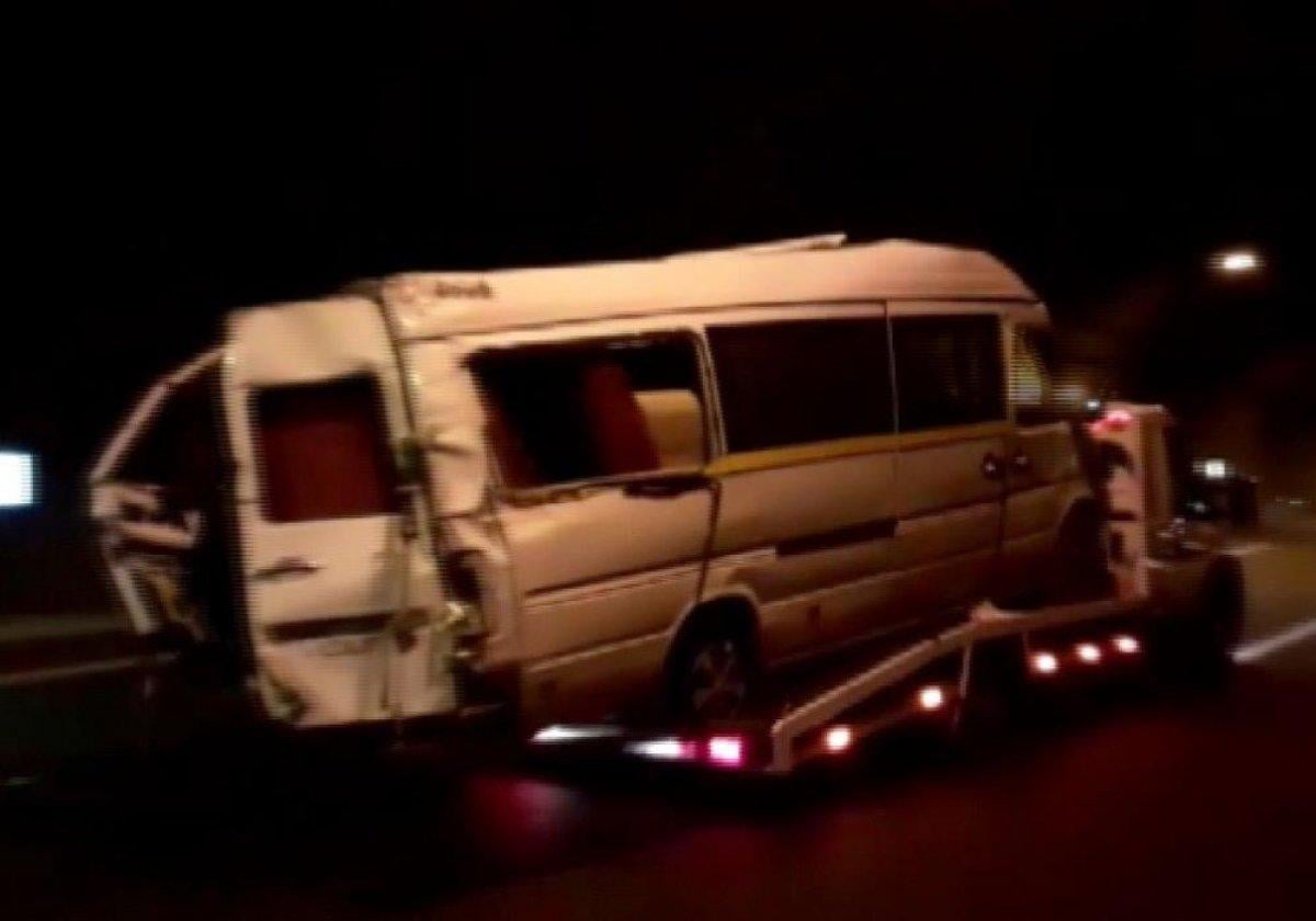 Osmaniye'de tarım işçilerini taşıyan minibüs kaza yaptı