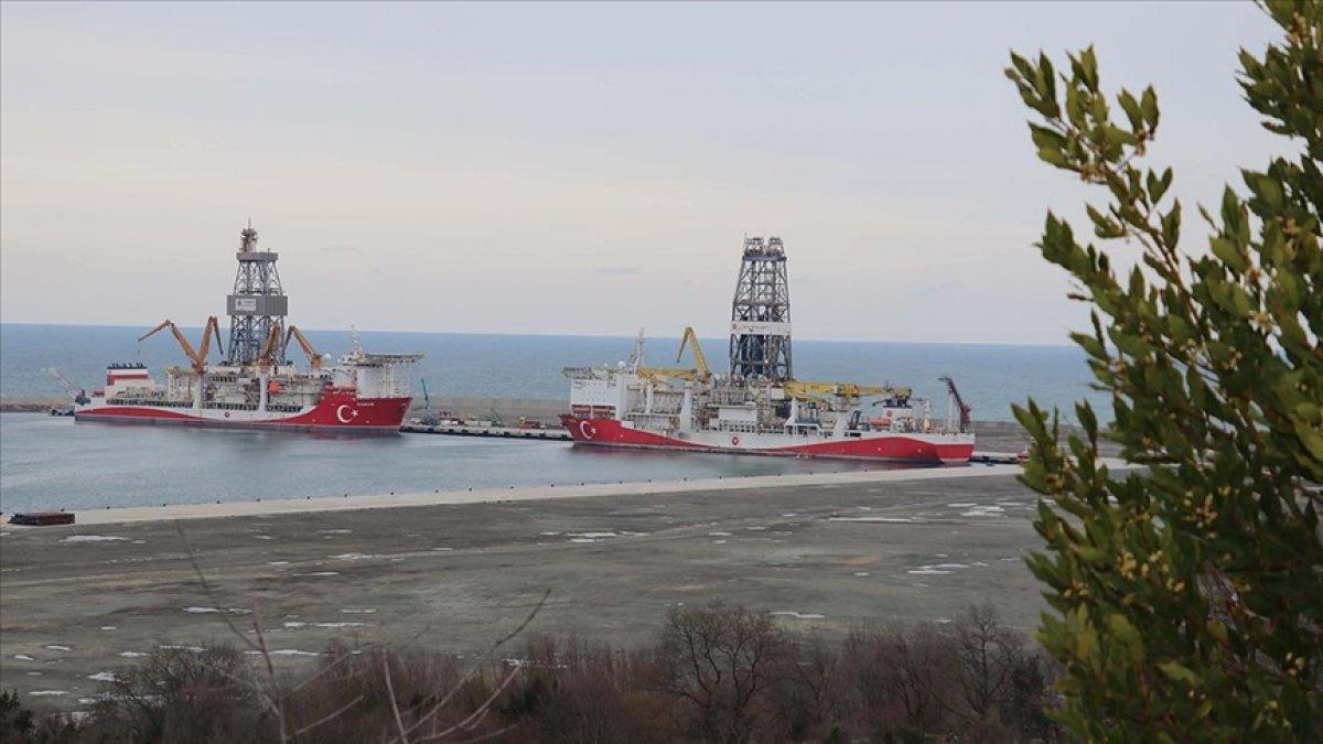 Bakan Fatih Dönmez: Kanuni sondaj gemimiz ilk görev için Karadeniz'e açıldı