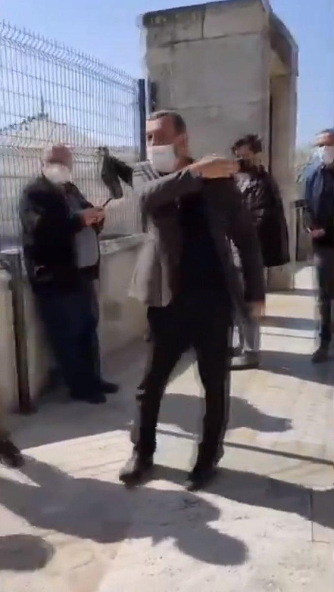 Ali Erbaş: Camilerimiz herkese açıktır