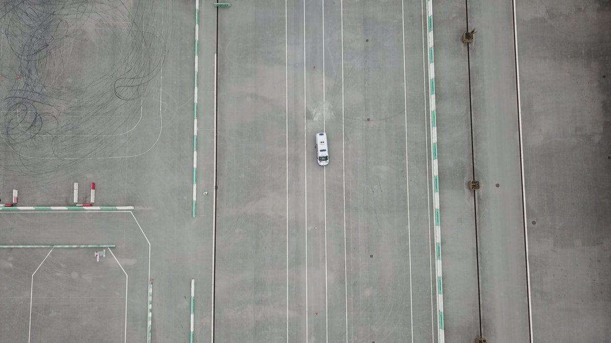 Ambulans şoförleri Formula 1 pistinde eğitimde