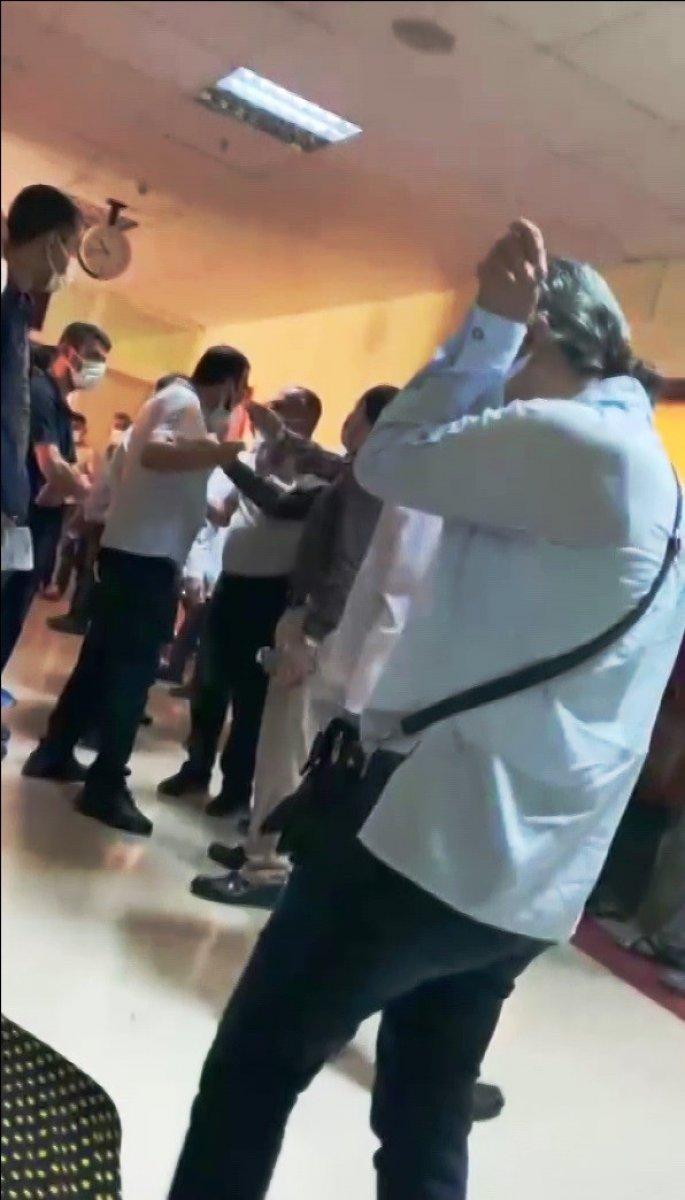 Diyarbakır'da hemşireyi tehdit eden hasta