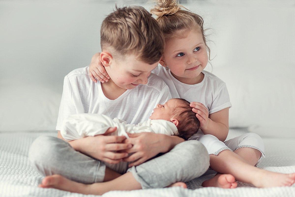 Çocuğunuzun yeni kardeşine uyum sağlaması için 10 adım