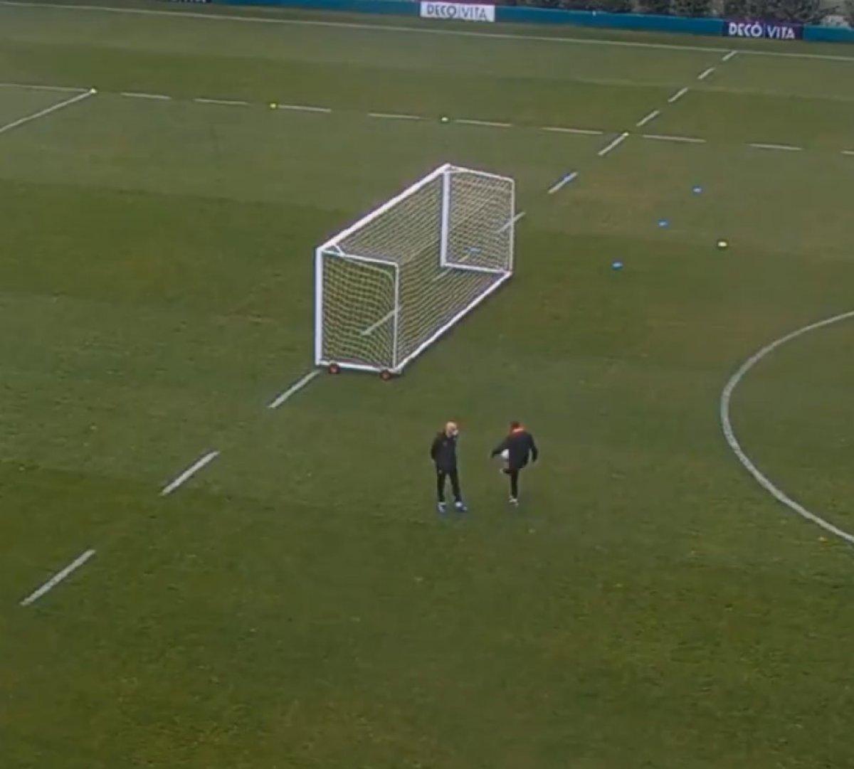 Başakşehir'den Aykut Kocaman paylaşımı