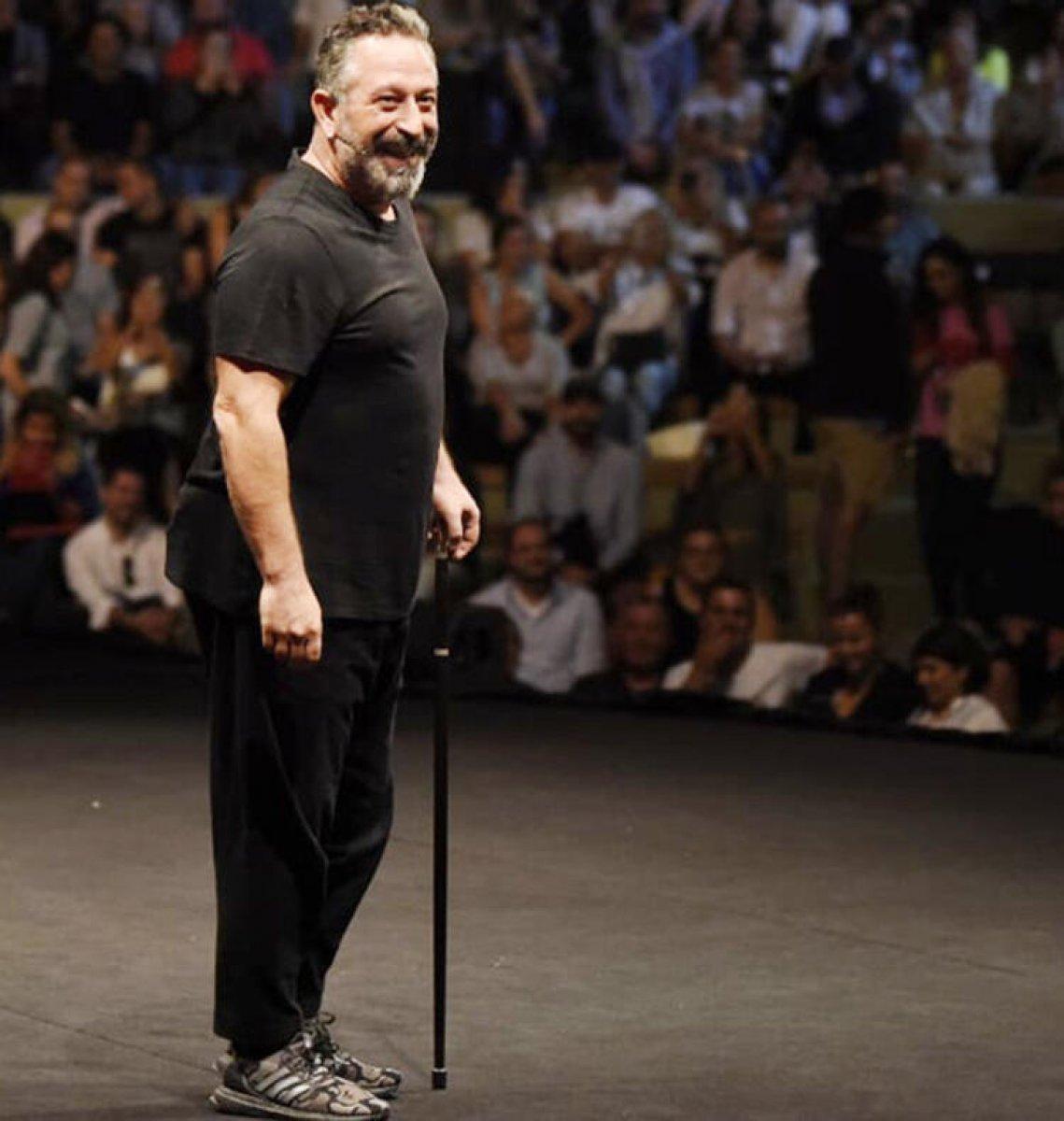 Mehmet Günsür'ün gençlik fotoğrafına Cem Yılmaz yorum yaptı