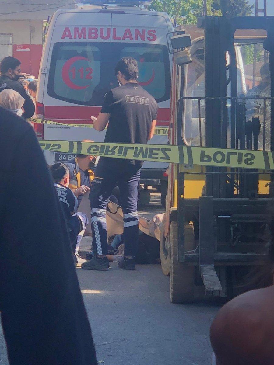 Pendik’te 6 yaşındaki çocuk forklift altında kaldı