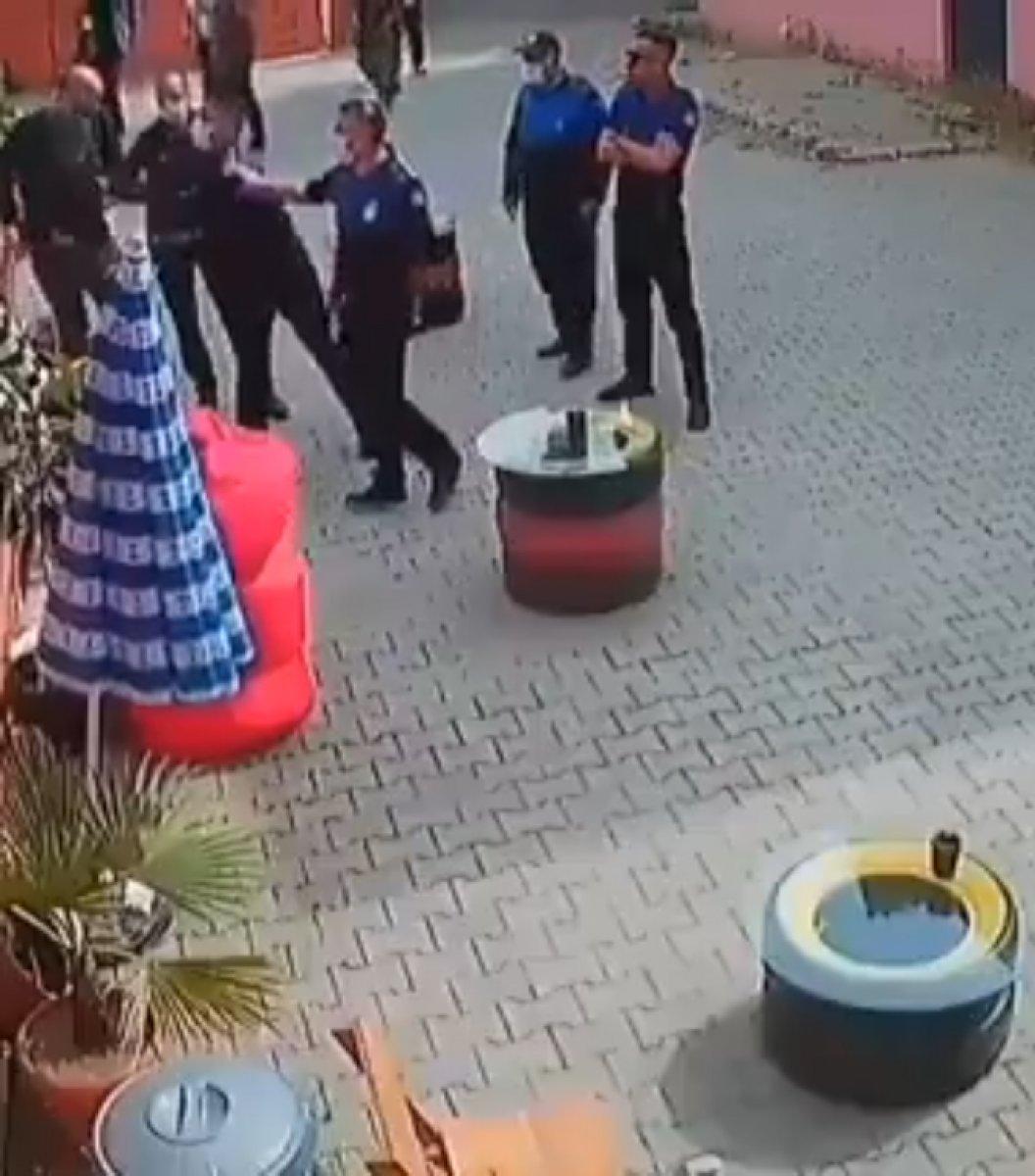 Hatay'da esnaf ve zabıta arasında kavga çıktı