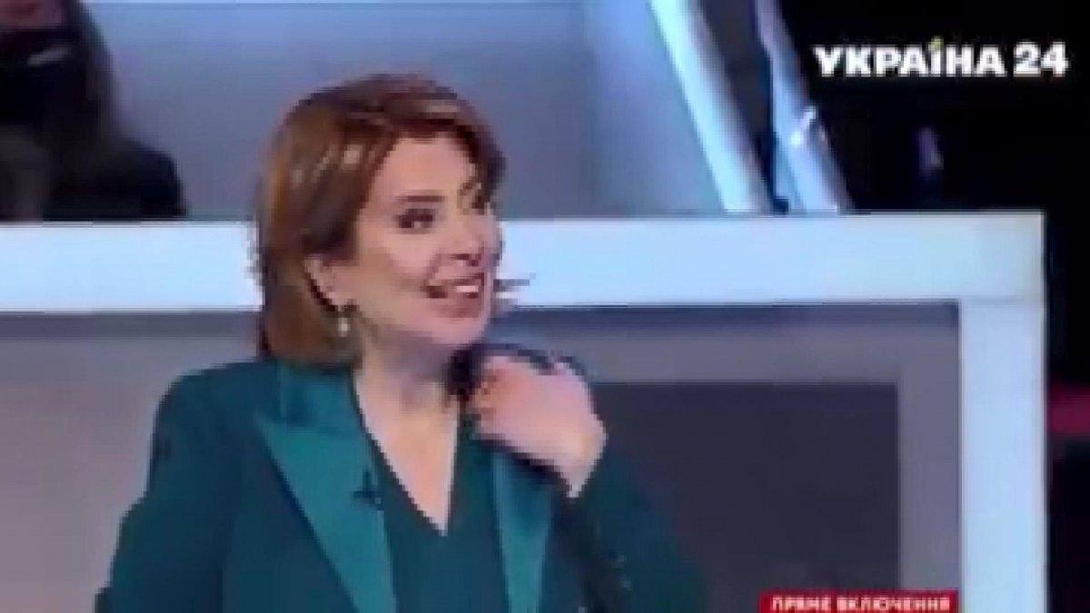 Ukraynalı bakan yardımcısının canlı yayında kedisiyle imtihanı