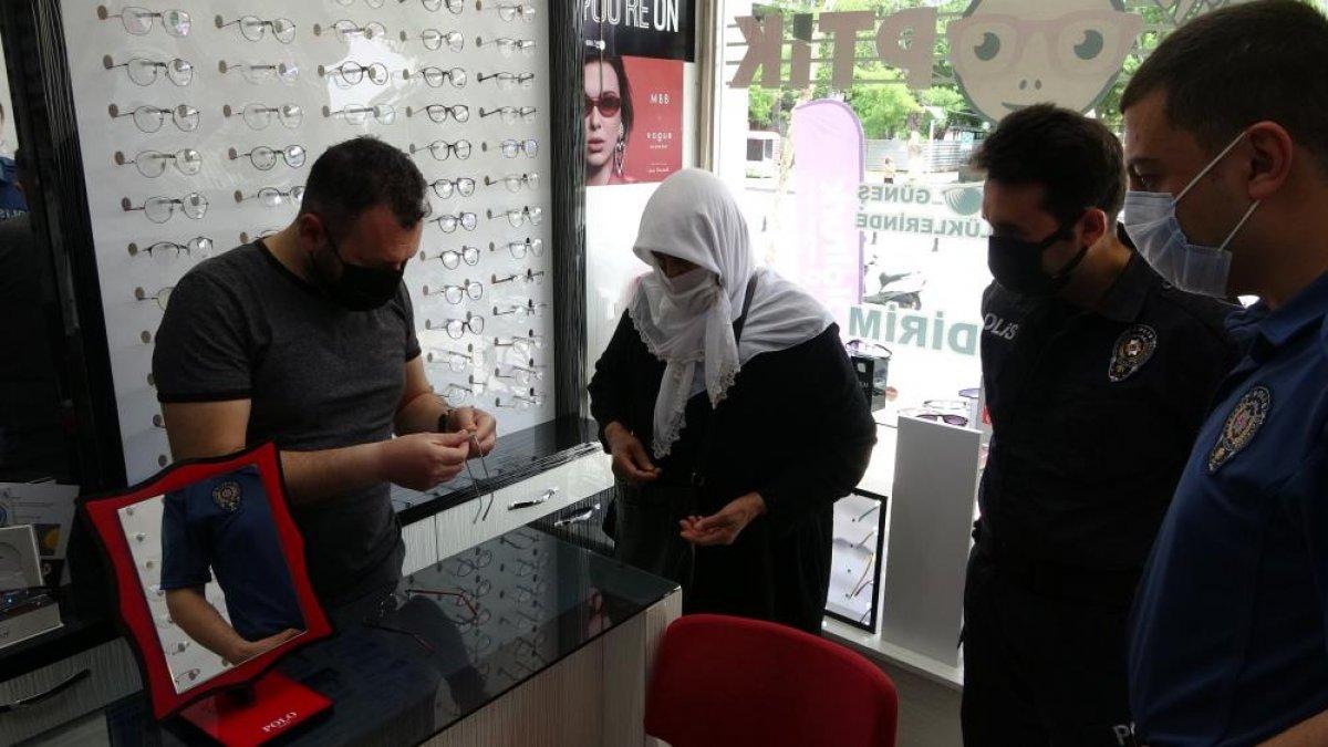 Adıyaman'da yaşlı kadının yardımına polis koştu