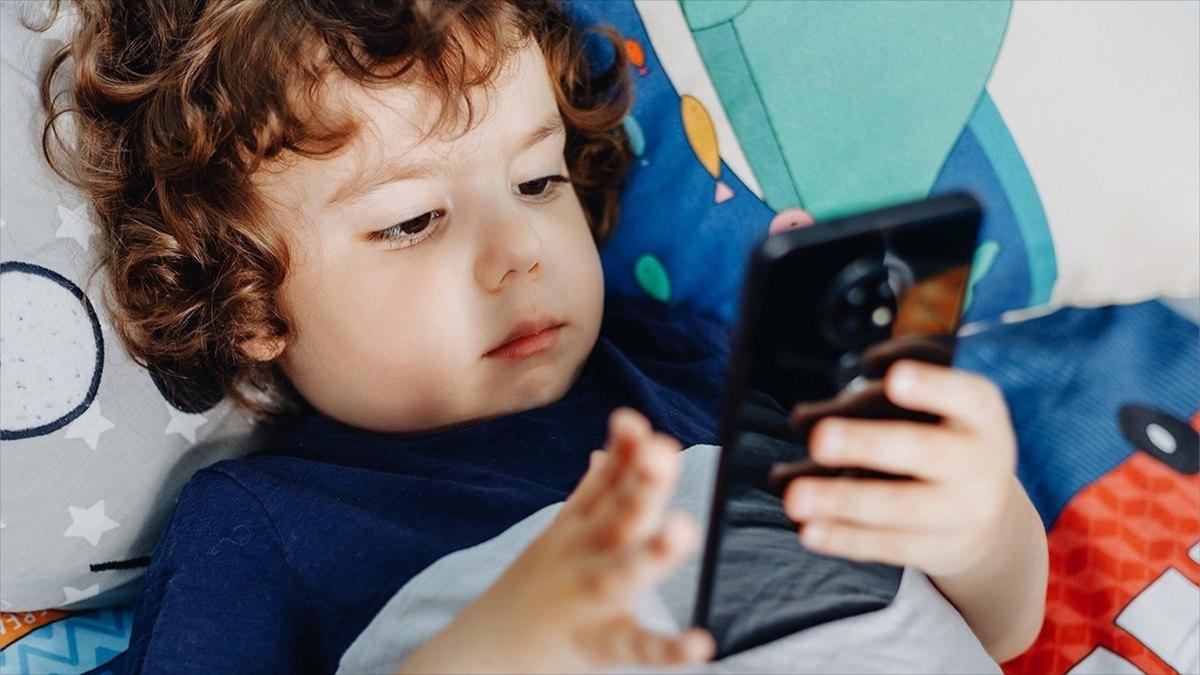 Pandemi sürecinde annelerin işi zorlaştı