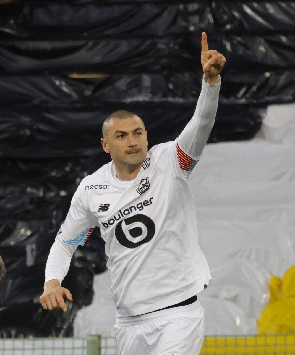 Burak Yılmaz'dan muhteşem bir gol daha