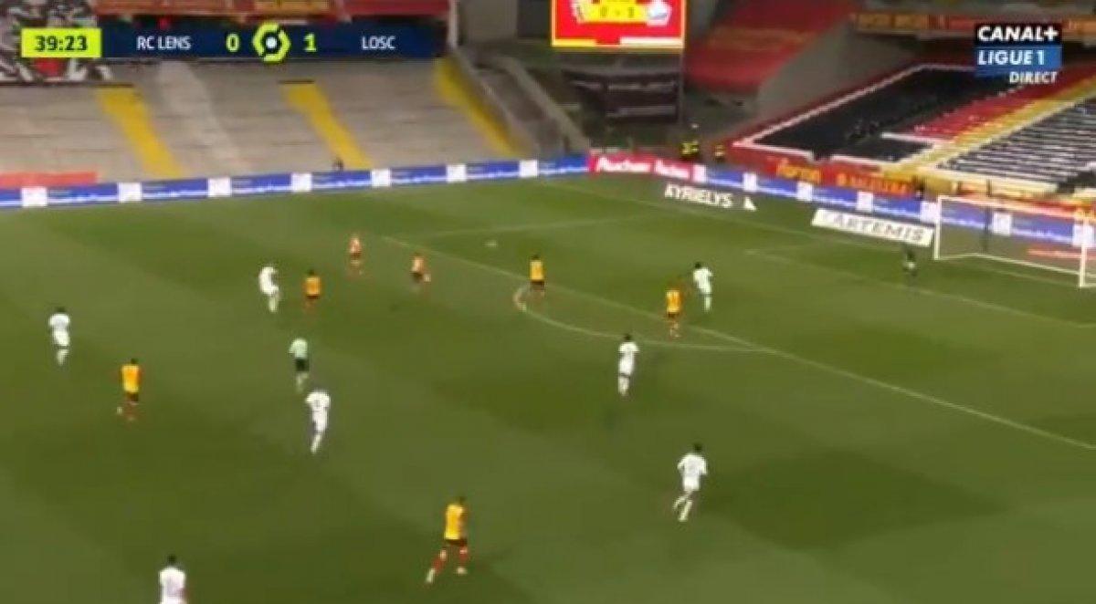 Burak Yılmaz'dan muhteşem bir gol daha