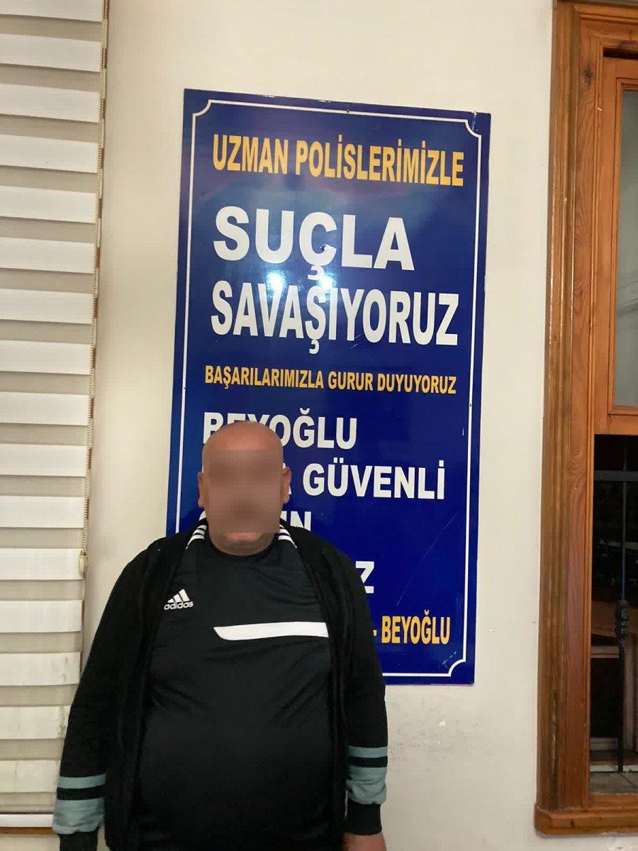 Eyüpsultan'da ruhsatsız silah satan şüphelilere operasyon