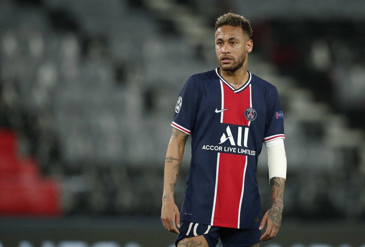 PSG, Neymar'la sözleşme uzattı